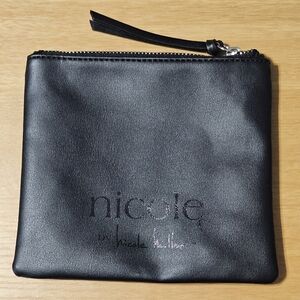 NEW Nicole Miller Pouch